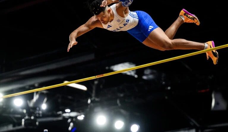 Ο Εμμανουήλ Καραλής κατέκτησε το αργυρό μετάλλιο στο Παγκόσμιο Κλειστού Στίβου