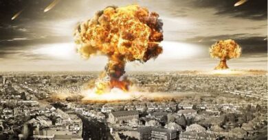 Α.Γ Καλλής: Ο Λαός ξανασταυρώνεται