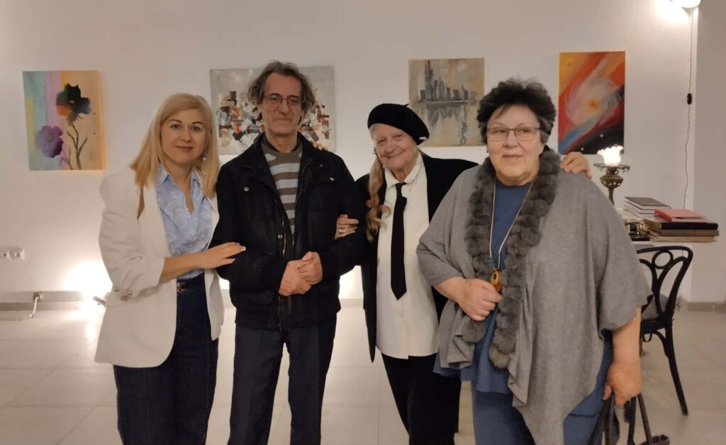 Η έκθεση παραμένει ανοικτή για το κοινό και θα διαρκέσει έως 26 Ιανουαρίου.