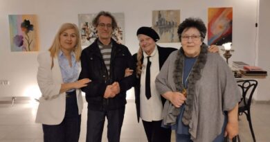 Η έκθεση παραμένει ανοικτή για το κοινό και θα διαρκέσει έως 26 Ιανουαρίου.