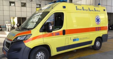 Θανατηφόρα παράσυρση γυναίκας από νταλίκα στο Μενίδι