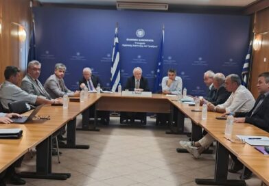 Σύσκεψη στο Υπουργείο Αγροτικής Ανάπτυξης για τις ζημιές από τον παγετό στην Κορινθία