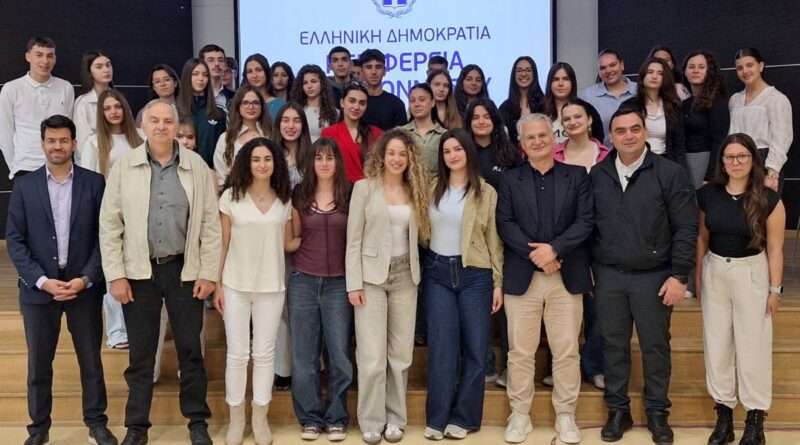 Περιφερειακό Συμβούλιο Νέων στη Σπάρτη, με ιδέες και τόλμη – Πτωχός: Θέλουμε τη γνώμη σας, τη φωνή σας, τη συμμετοχή σας