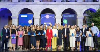 Ο Πρόεδρος του Επιμελητηρίου Κορινθίας στην απονομή του Σήματος Διαφορετικότητας από το Υπουργείο Κοινωνικής Συνοχής και Οικογένειας