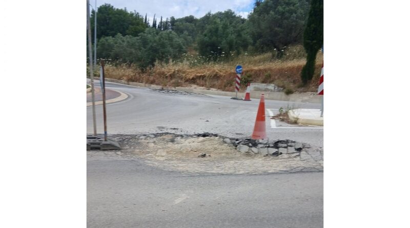 Δήμος Νεμέας: «Καθυστέρηση στην αποκατάσταση επικίνδυνου οδοστρώματος»
