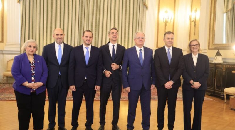 Ορκίστηκαν τα νέα μέλη της κυβέρνησης