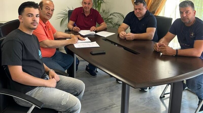 Υπεγράφη η σύμβαση για την κατασκευή ενός γηπέδου 5×5 στην Αρχαία Νεμέα