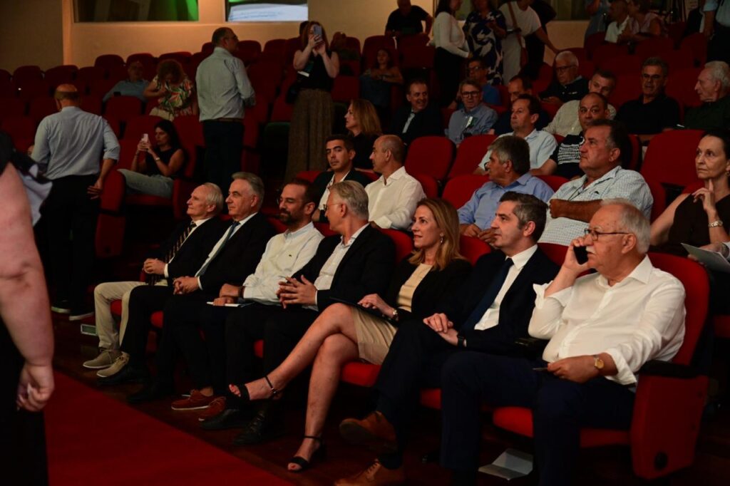 Νέα ΚΑΠ 2028-2034: Ισχυρή χρηματοδότηση, ευελιξία και στήριξη της ελληνικής παραγωγής στο επίκεντρο του Εθνικού Διαλόγου