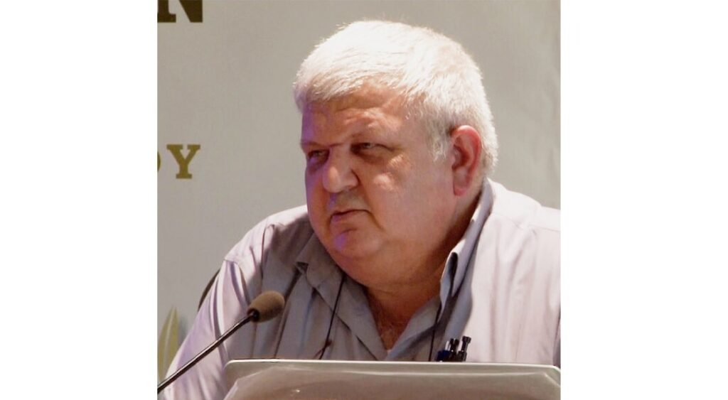 Η ιεραρχική γραφειοκρατία παρακμάζει. Η ομάδα εργασίας ακμάζει