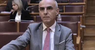 ΣΥΡΙΖΑ - ΠΣ / Ανεξαρτητοποιήθηκε ο βουλευτής Γιώργος Γαβρήλος