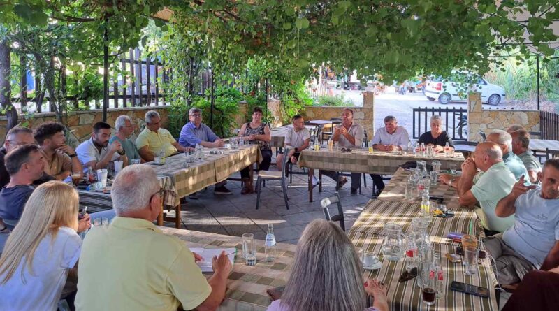 Συνάντηση του ΠΑΣΟΚ - Κινήματος Αλλαγής Κορινθίας με την Εθελοντική Ομάδα Πυροπροστασίας Ρίζας Ξυλοκάστρου
