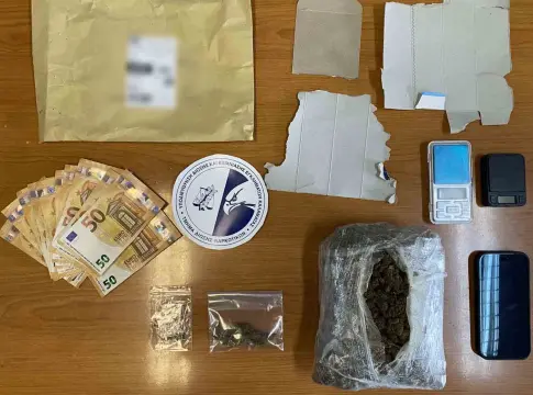 Δυτική Μάνη: Συνελήφθη 27χρονος κατά την παραλαβή δέματος με ναρκωτικά