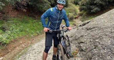 Στο Νοσοκομείο Χανίων ο Πρωθυπουργός Κυριάκος Μητσοτάκης μετά από ατύχημα με ποδήλατο