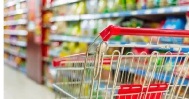 Μειώσεις τιμών έως 30% στα σούπερ μάρκετ από Δευτέρα σε 1.660 κωδικούς