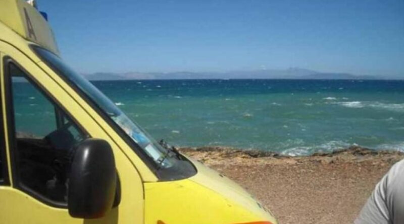 Λουτράκι: Ανασύρθηκε 66χρονη χωρίς τις αισθήσεις της από τη θάλασσα