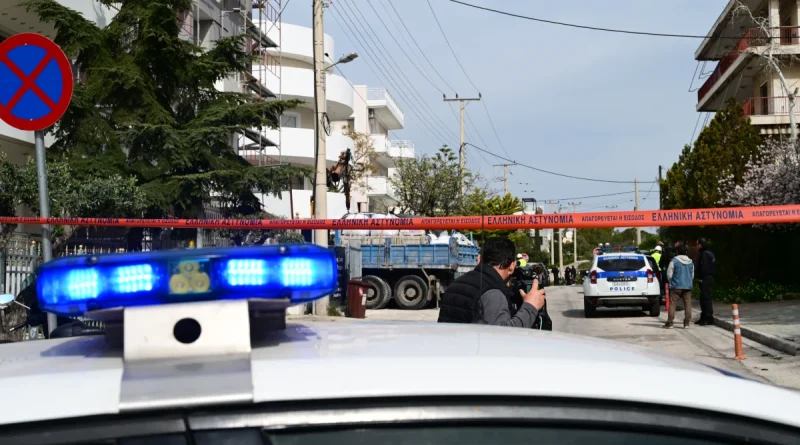Καλαμάτα: 38χρονος έστησε καρτέρι στην 25χρονη πρώην σύντροφό του και την πυροβόλησε – Συνελήφθη
