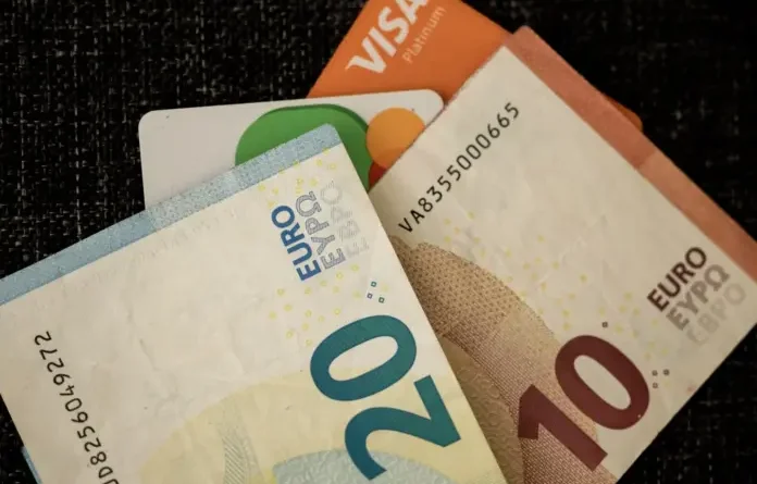 Ερώτηση ΚΚΕ: Να αποσυρθεί η απαίτηση της ΑΑΔΕ για υποχρεωτική συναίνεση των αγροτών σε παρακρατήσεις από τις επιδοτήσεις για τις αιτήσεις ΟΣΔΕ
