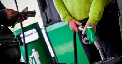 Φωτιά στις τιμές των καυσίμων: Στην έκτη θέση η Ελλάδα με την ακριβότερη βενζίνη στην ΕΕ