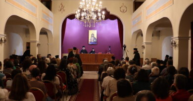 Με μεγάλη συμμετοχή πραγματοποιήθηκε η έναρξη της Σχολής Γονέων της Ιεράς Μητροπόλεως Κορίνθου