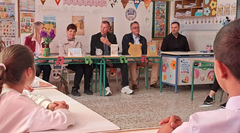Μικροί δημοσιογράφοι εν δράσει – Συνέντευξη του Δημάρχου Σπάρτης σε μαθητές του Δημοτικού Σχολείου Αμυκλών