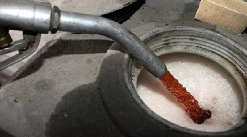 Μείωση 40 λεπτά στο πετρέλαιο θέρμανσης, 20 λεπτά στο diesel, 10 λεπτά στην αμόλυβδη και αύξηση 30% στο επίδομα θέρμανσης