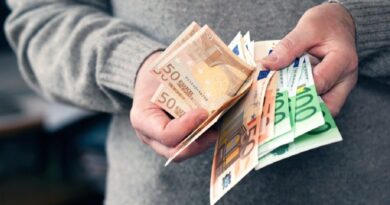ΥΠΑΑΤ – ΑΑΔΕ: Πληρωμές 32,34 εκατ. ευρώ για ενισχύσεις των Πυλώνων Ι και ΙΙ της ΚΑΠ